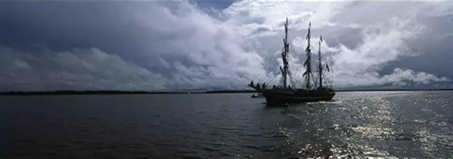 100 Years Under the Sea: Shipwrecks of the Caribbean online