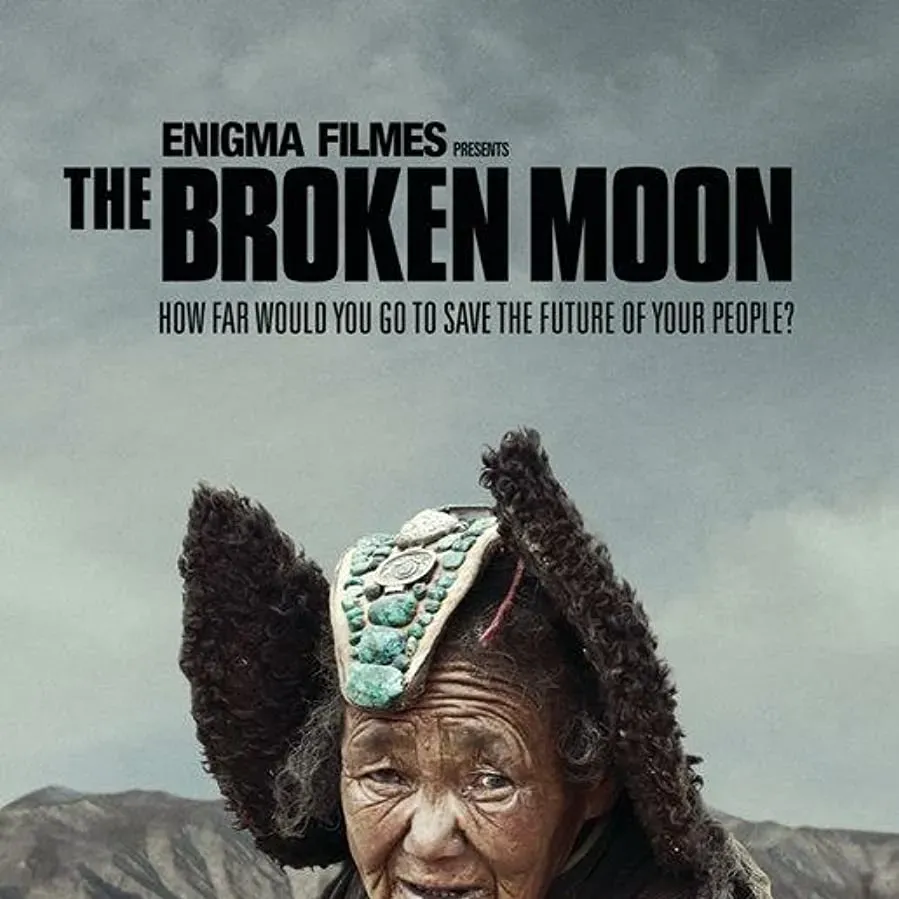 The Broken Moon online