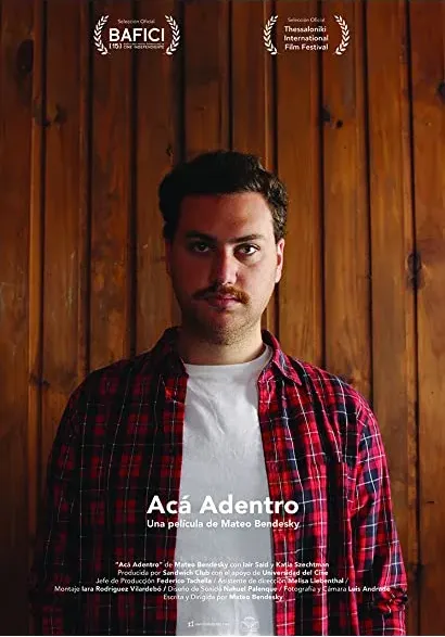 Acá adentro