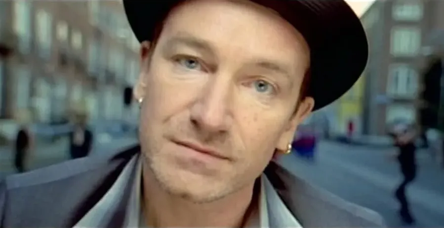 U2: 18 Videos online