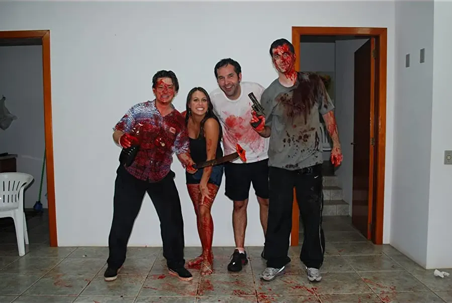 Entrei em Pânico ao Saber o que Vocês Fizeram na Sexta-feira 13 do Verão Passado Parte 2 - A Hora da Volta da Vingança dos Jogos Mortais de Halloween online