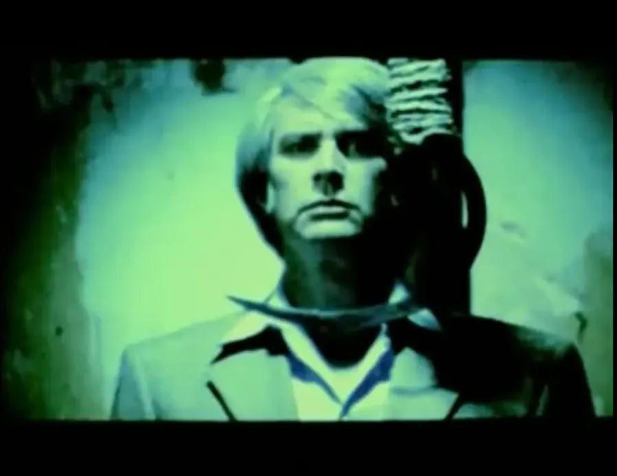 24 cuadros de terror online