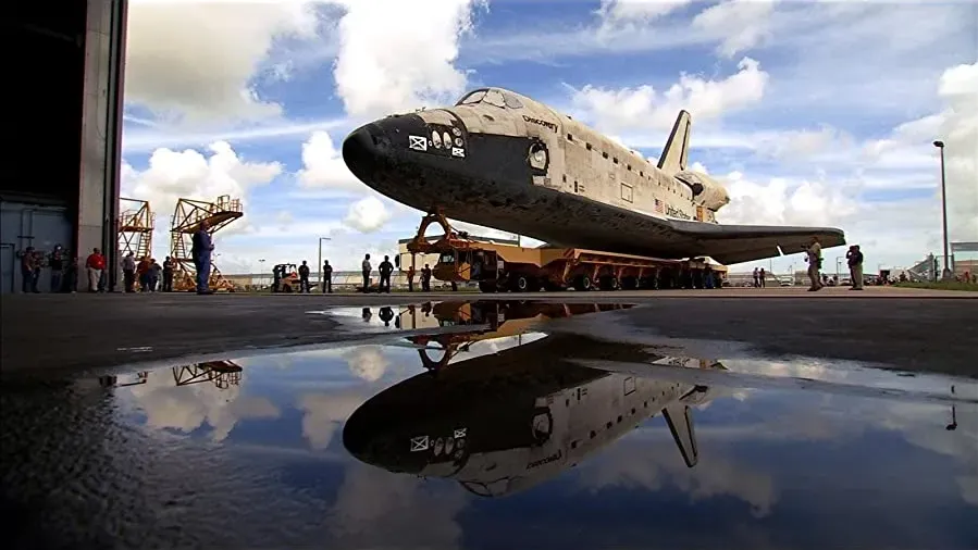 Shuttle Discovery's Last Mission online
