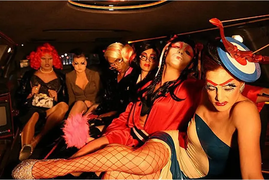 Devious, Inc. online