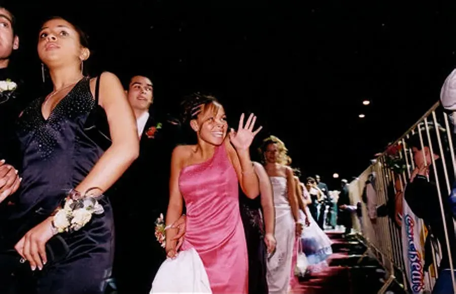 The World's Best Prom online