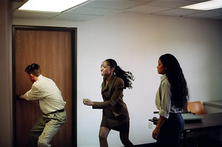 Office Outbreak online
