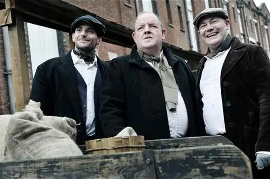 The Rochdale Pioneers online
