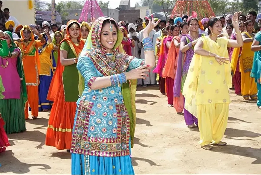 Mitti Wajaan Maardi online
