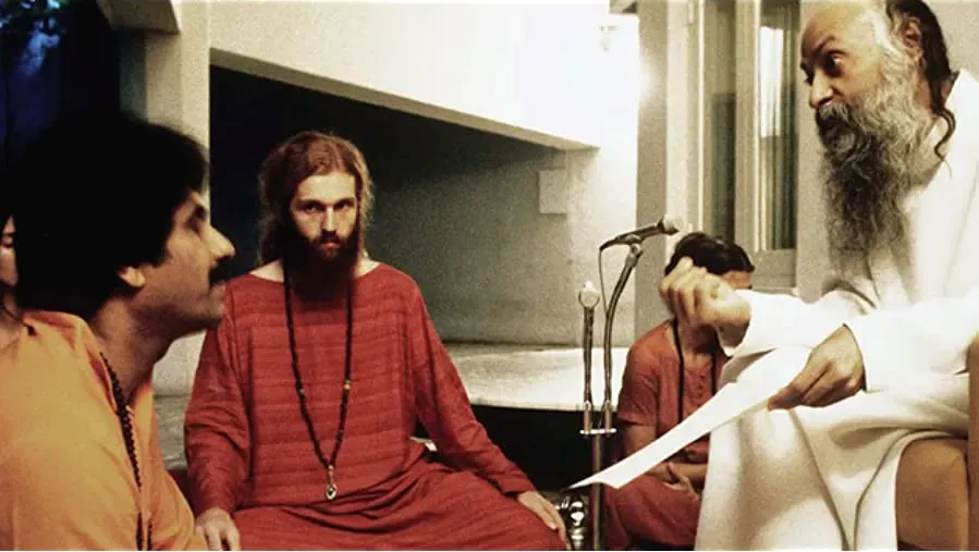 Guru: Bhagwan, His Secretary & His Bodyguard online
