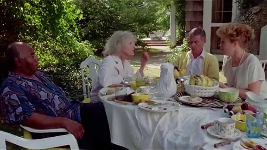 Last Summer in the Hamptons online