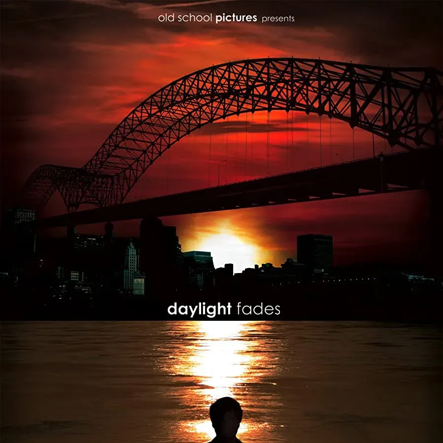 Daylight Fades online