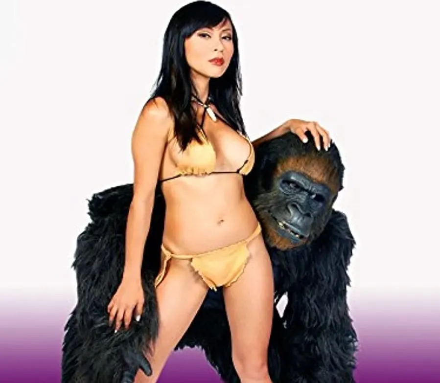 Tarzeena: Jiggle in the Jungle online