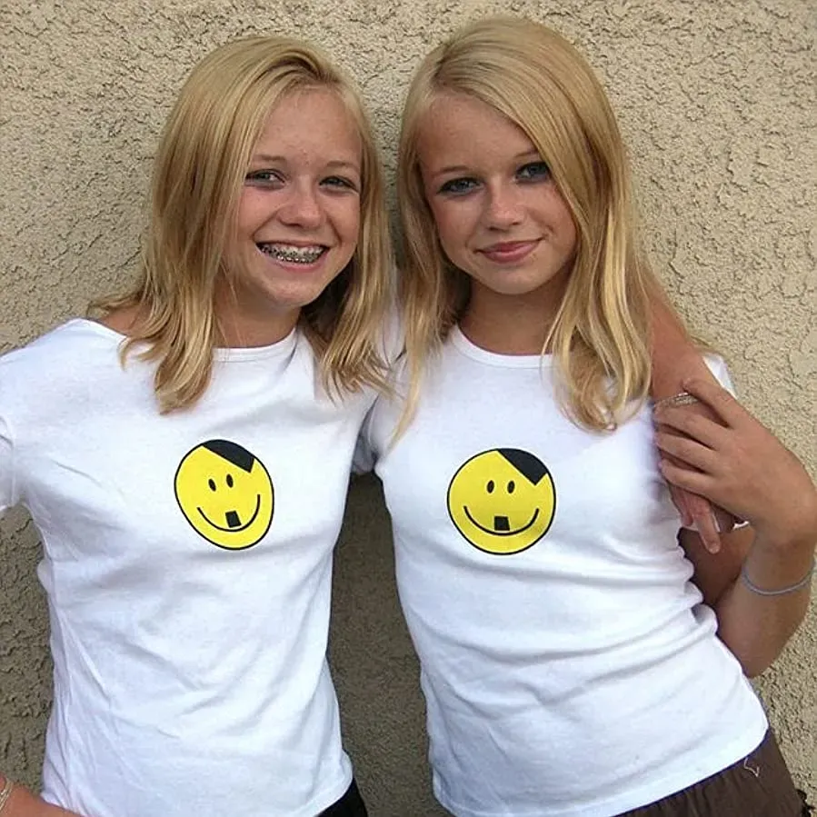 Nazi Pop Twins online