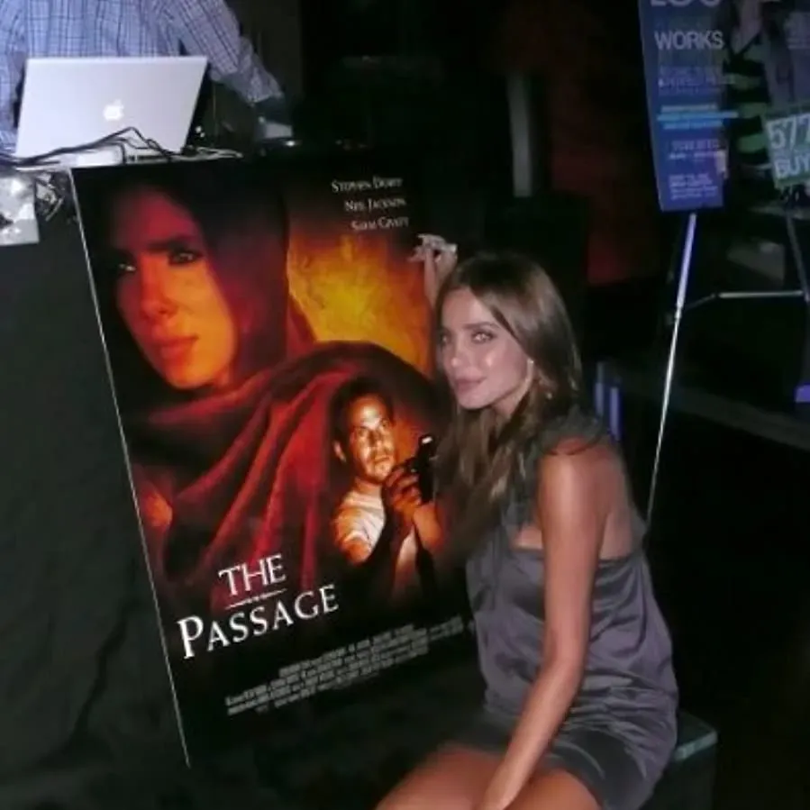The Passage online