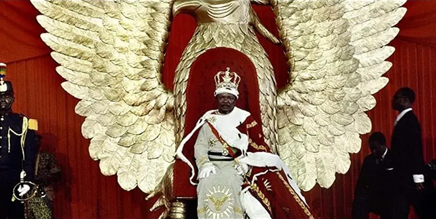 Echa mrocznego imperium online