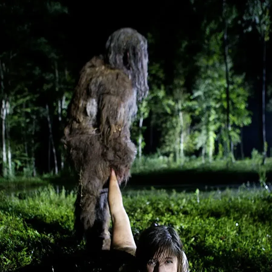 Boggy Creek online
