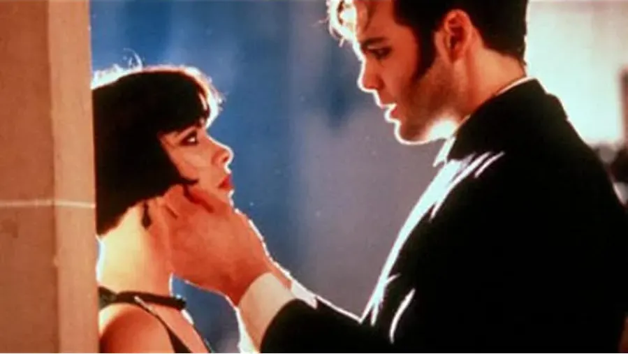 Nagie tango online