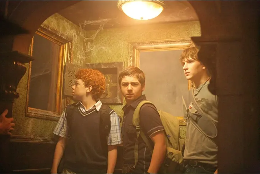 The Three Investigators and the Secret of Terror Castle online