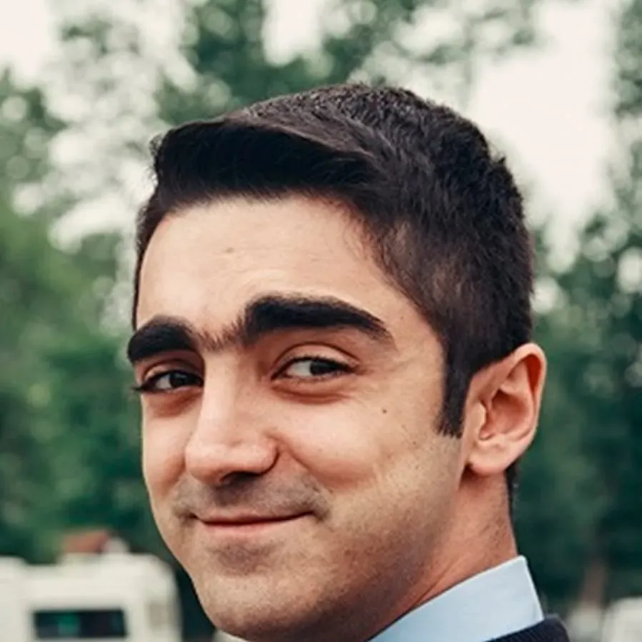 Gelecek Uzun Sürer online