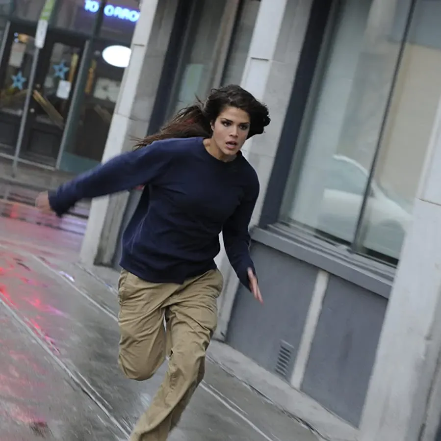 Fugitive at 17 online