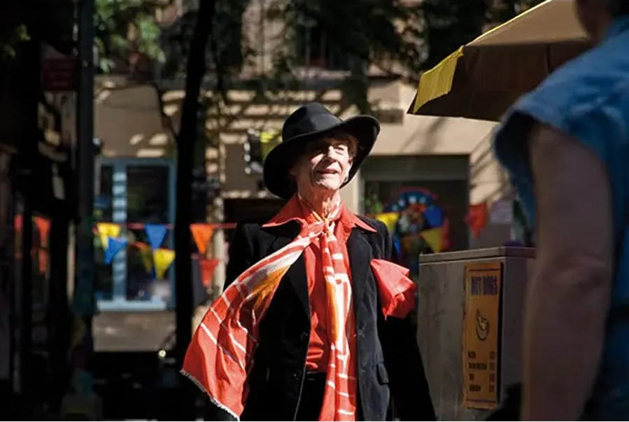 An Englishman in New York online
