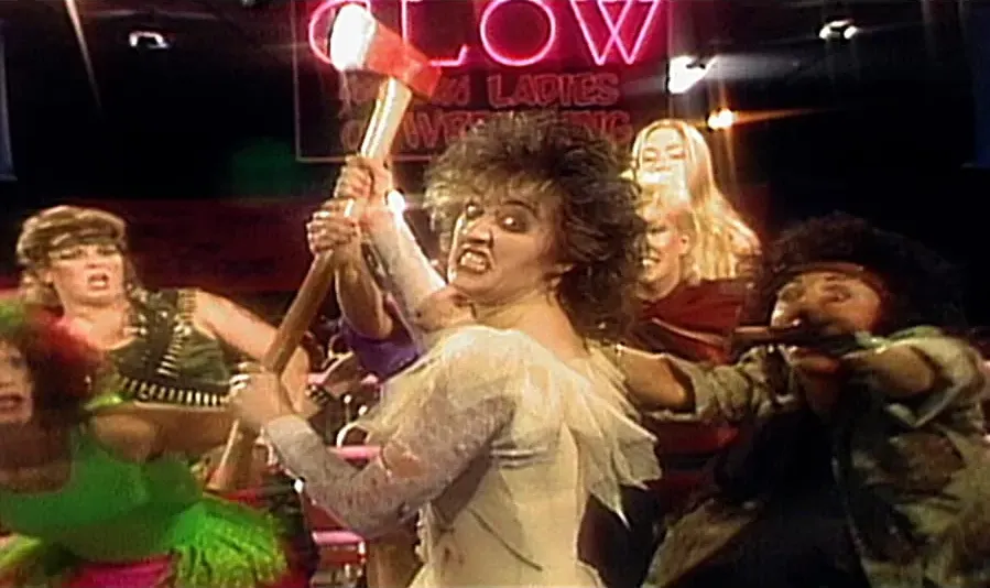 GLOW: The Story of the Gorgeous Ladies of Wrestling online