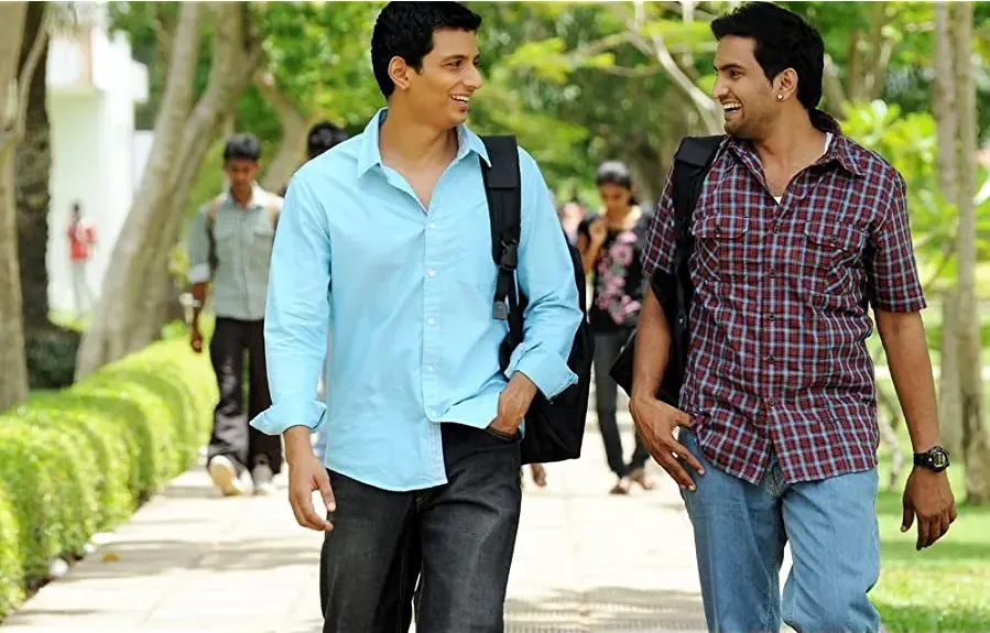 Neethaane En Ponvasantham online