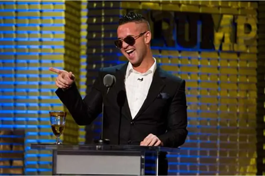 Comedy Central Roast of Donald Trump online