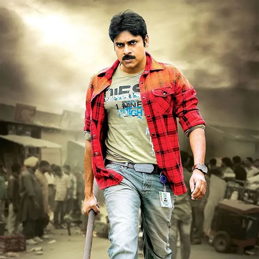 Cameraman Gangatho Rambabu online
