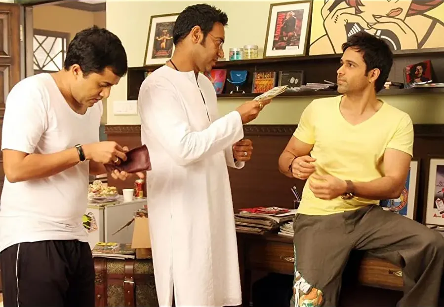 Dil Toh Baccha Hai Ji online