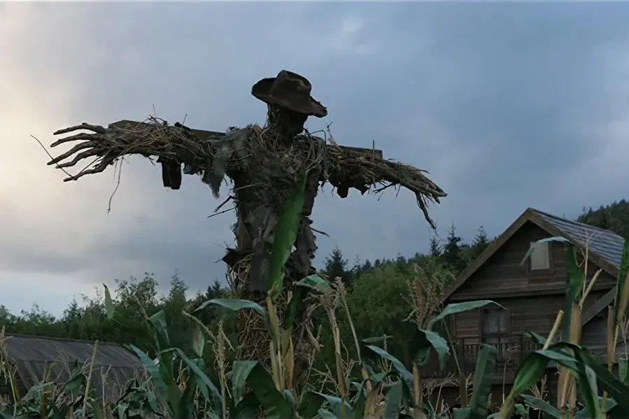 Messengers 2: The Scarecrow online