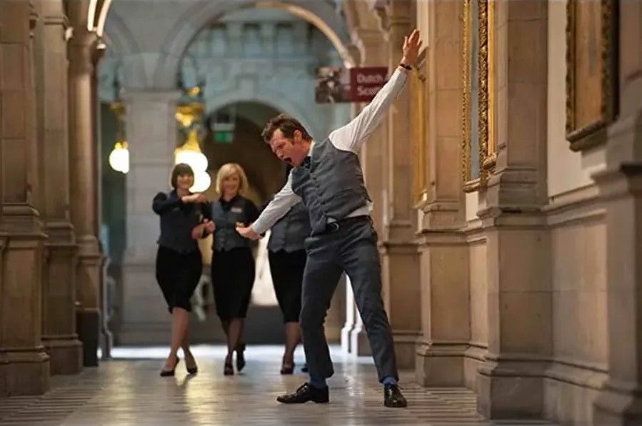 Sunshine on Leith online