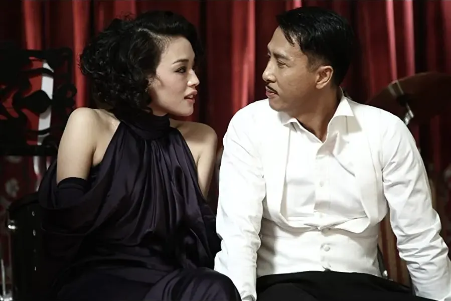 Jing wu feng yun: Chen Zhen online