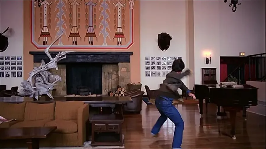 Room 237 online