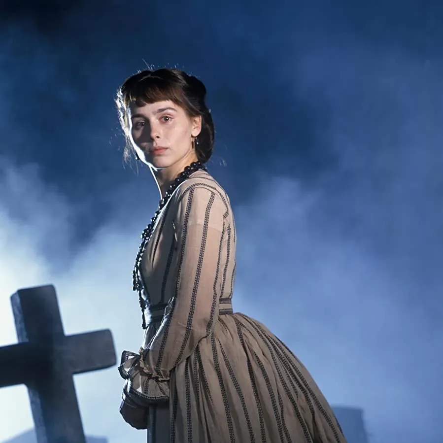 The Woman in White online
