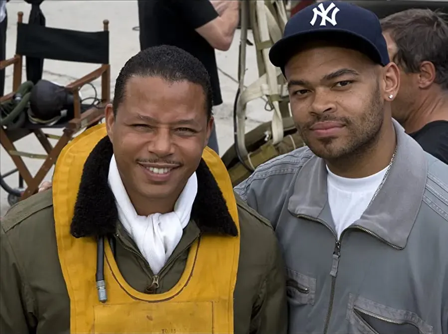 Red Tails online