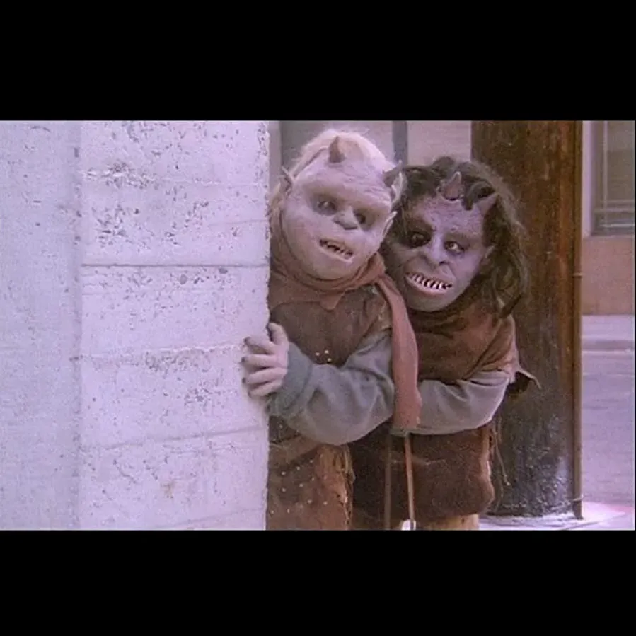 Ghoulies IV online
