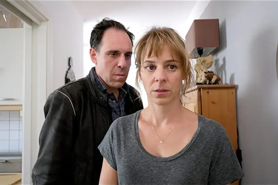 Annie - kopfüber ins Leben online