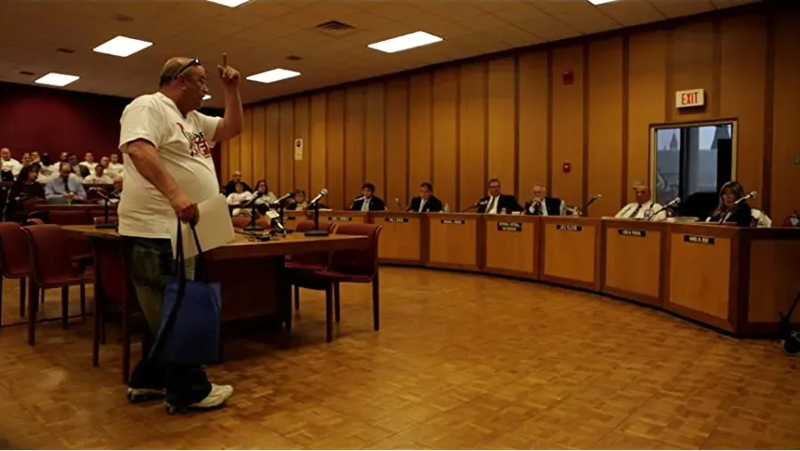 Black and Blue online