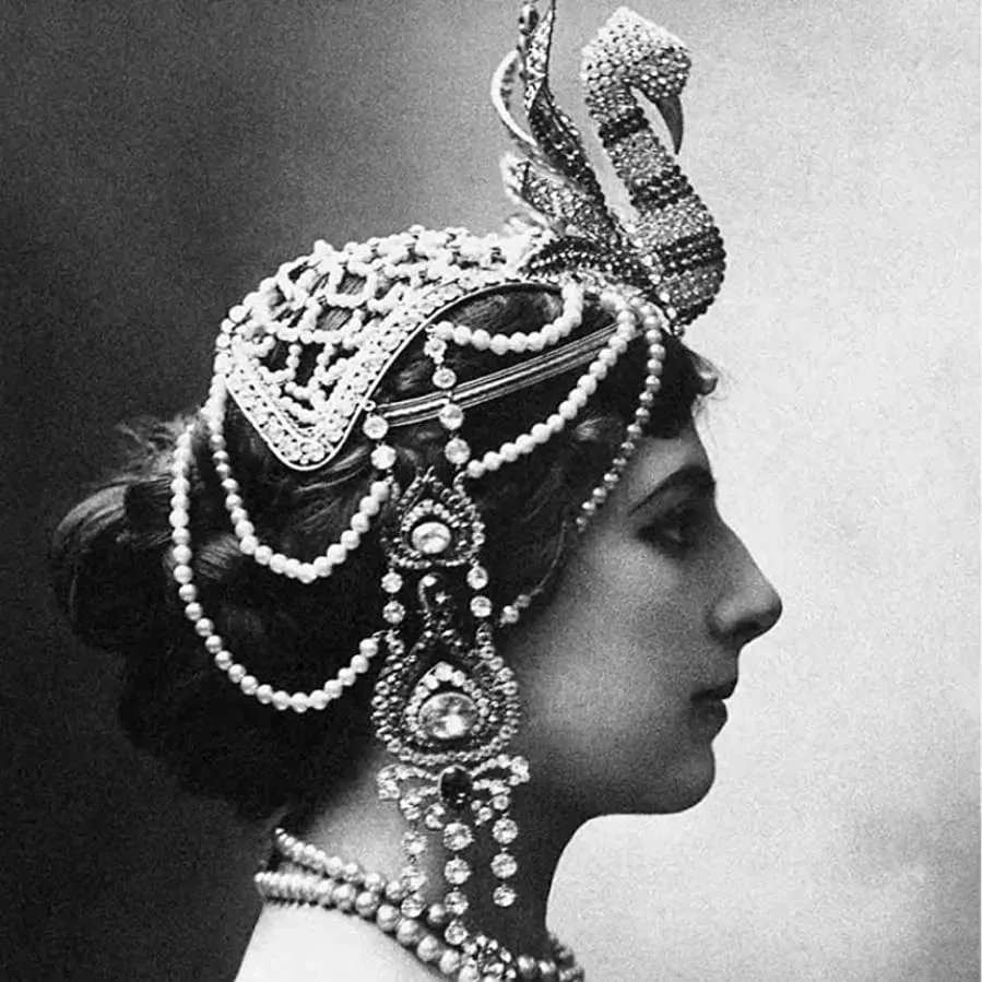 Mata Hari - Exotik und Erotik online
