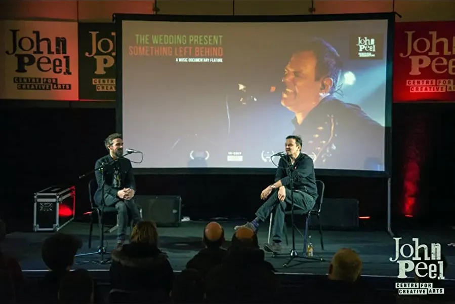 The Wedding Present: Something Left Behind online