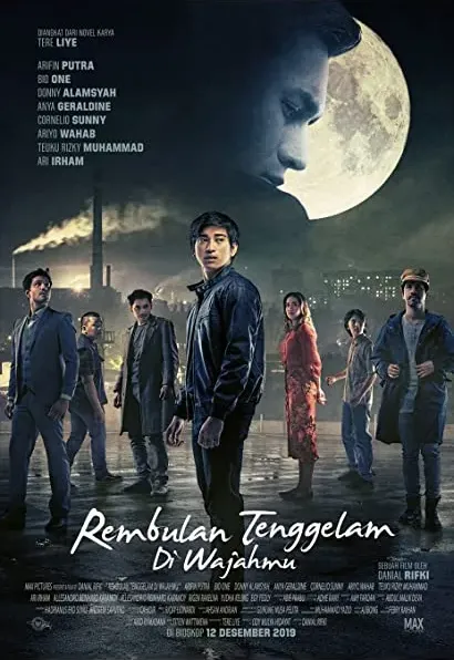 Rembulan Tenggelam di Wajahmu