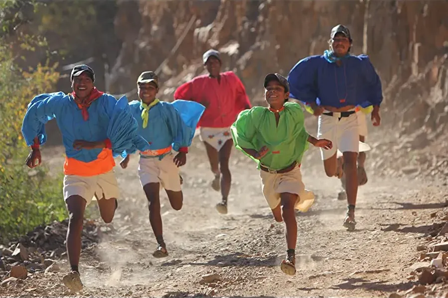 Run Free: The True Story of Caballo Blanco online
