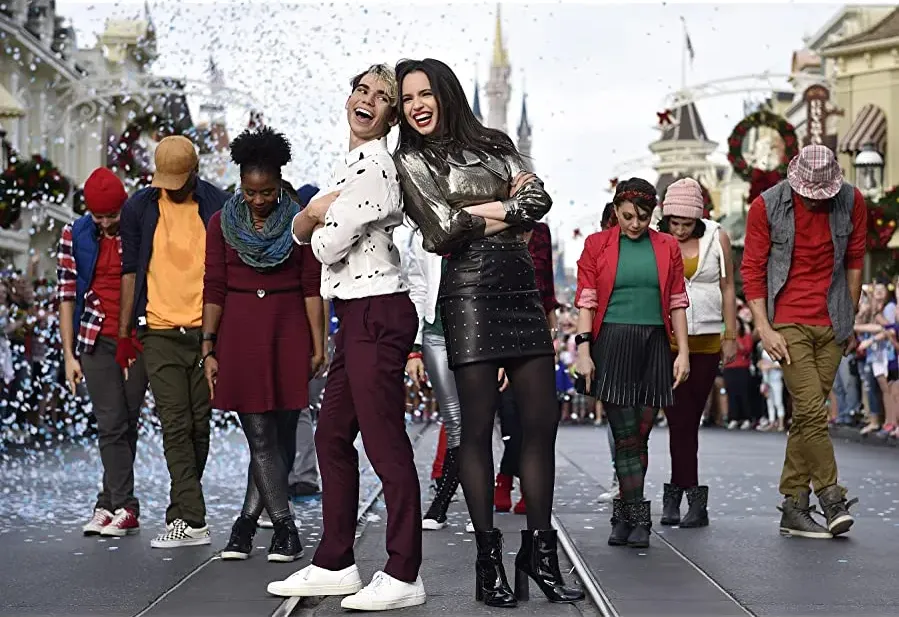 Disney Parks Presents: A Descendants Magical Holiday Celebration online