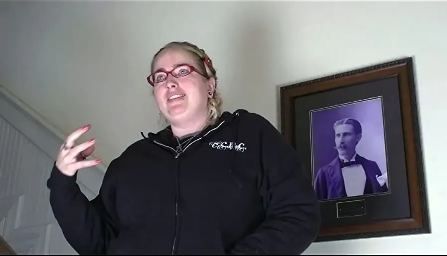 The Real Haunted Mansion online