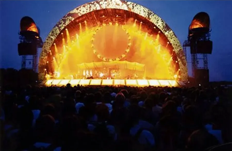 Pink Floyd: P. U. L. S. E. Live at Earls Court online