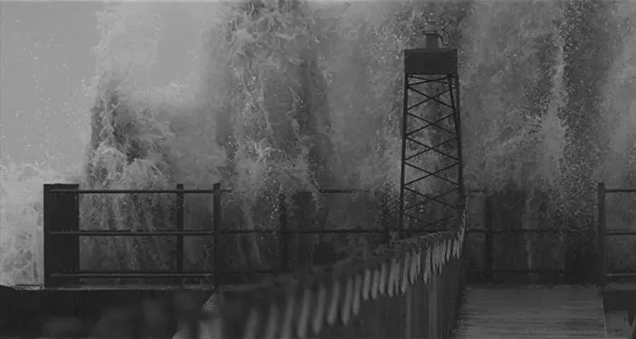 Standing on Water online