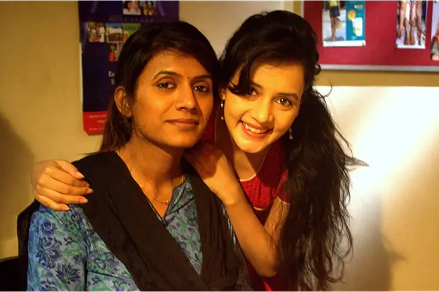 Pinky Beauty Parlour online