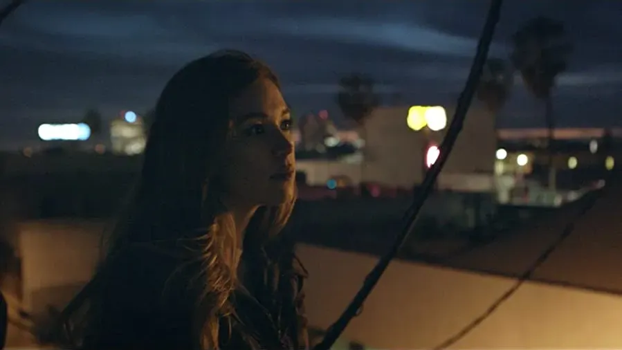 A Song of an Unknown Actress online