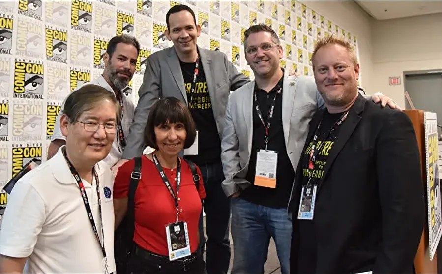 Star Trek: Inside the Roddenberry Vault online